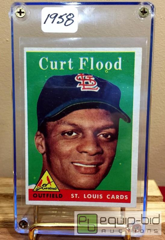 lot 1085 image: 1958 CURT FLOOD TOPPS ROOKIE CARD - MINT