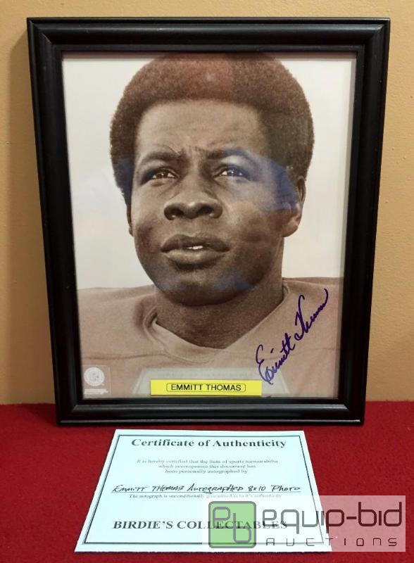 lot 1093 image: EMMITT THOMAS FRAMED AUTHENTIC AUTOGRAPHED 8 X 10 PHOTO WITH COA 1969 CHIEFS SUPERBOWL CHAMP MEMBER