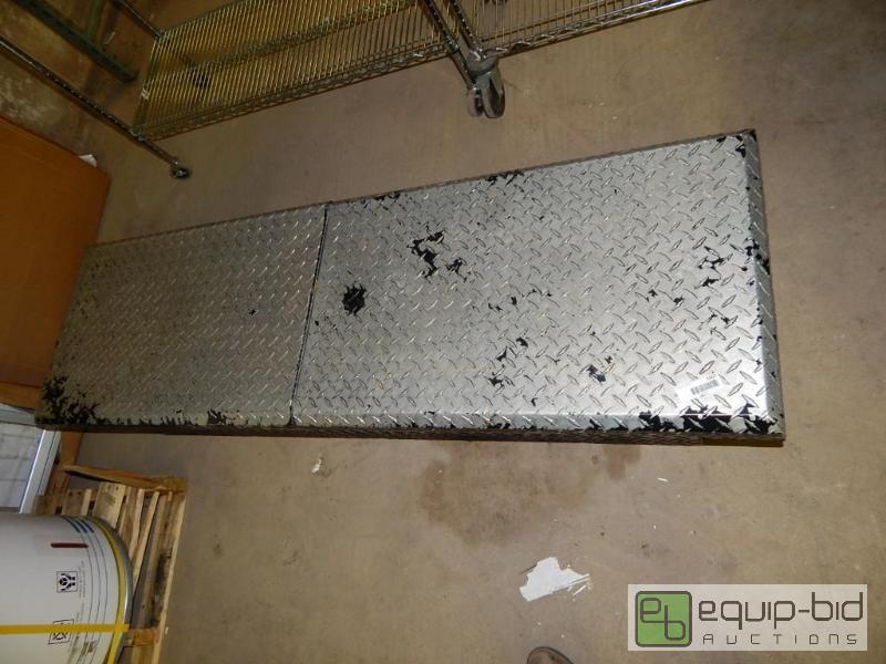 lot 5507 image: Truck Tool Box