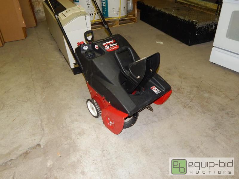 lot 5510 image: Yard Machine Snow Blower