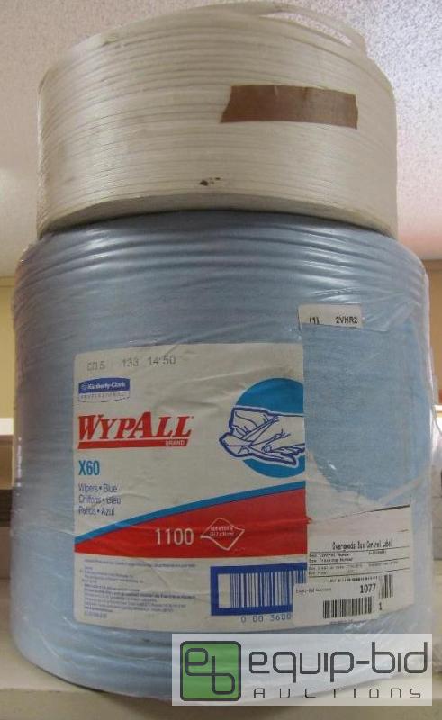 lot 1077 image: Lot of Rolled Goods   Wypall X60  Roll of whi...