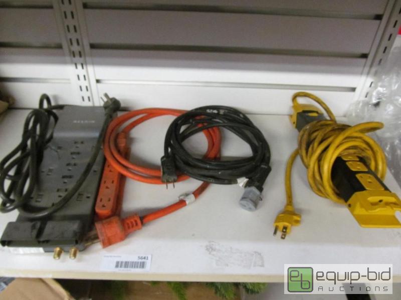 lot 5641 image: Power Source Lot    Qty 2 Extension Cords   Q...