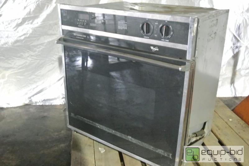 lot 116 image: Whirlpool Residential Self Cleaning Oven