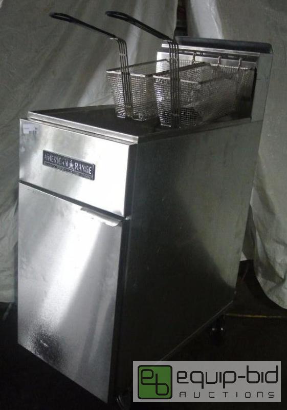 lot 133 image: American Range 35lb Fryer