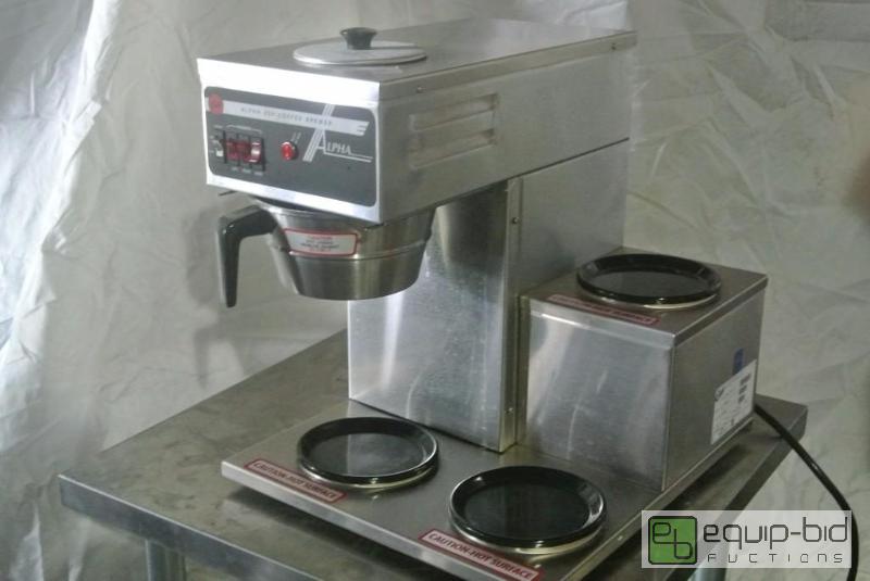 lot 210 image: Curtis Pour Over Coffee Maker