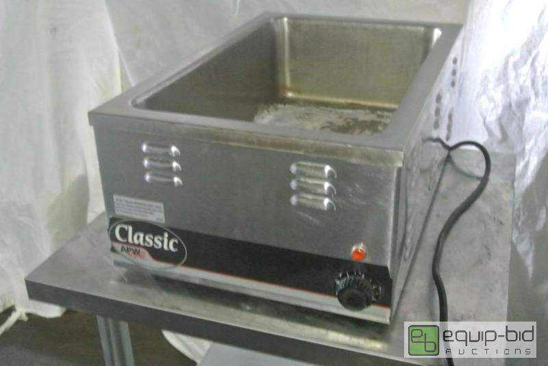 lot 635 image: APW Wyott Counter Top Steam Well