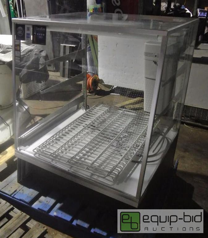 lot 640 image: Glass Display Case