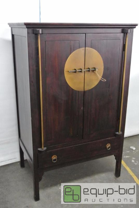 lot 2051 image: Asian Themed TV Hutch