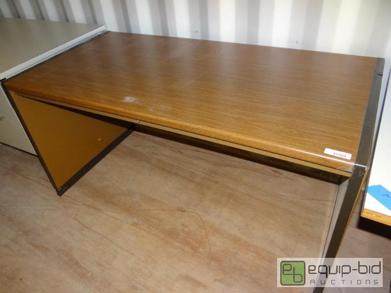 lot 151 image: Office work table....
