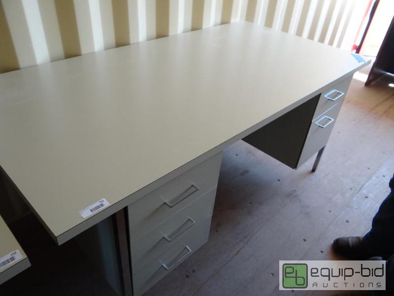 lot 155 image: Office desk with 5 drawers....