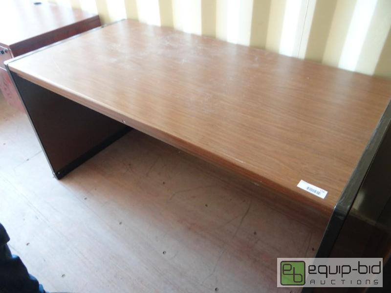 lot 156 image: Office work table....