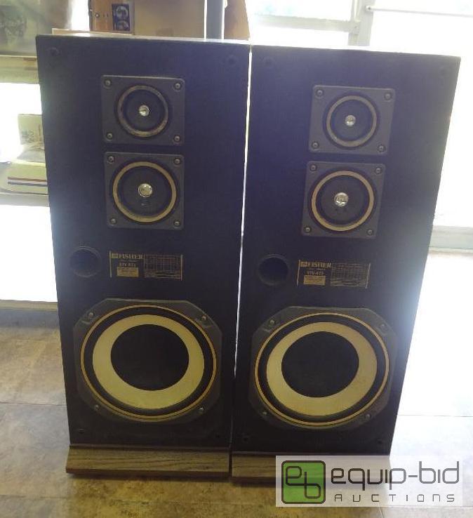 lot 10 image: Vintage Pair of Fischer Tower Speakers...
