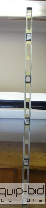 lot 112 image: Used Level...