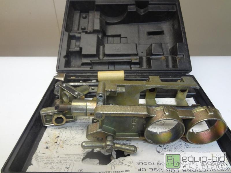 lot 113 image: Weslock Set...