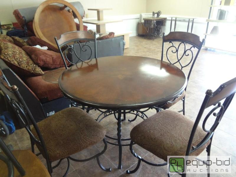 lot 12 image: 5 Piece Dining Room Table...