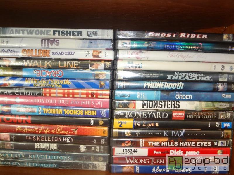 lot 152 image: Huge Lot of 30 Dvds ...