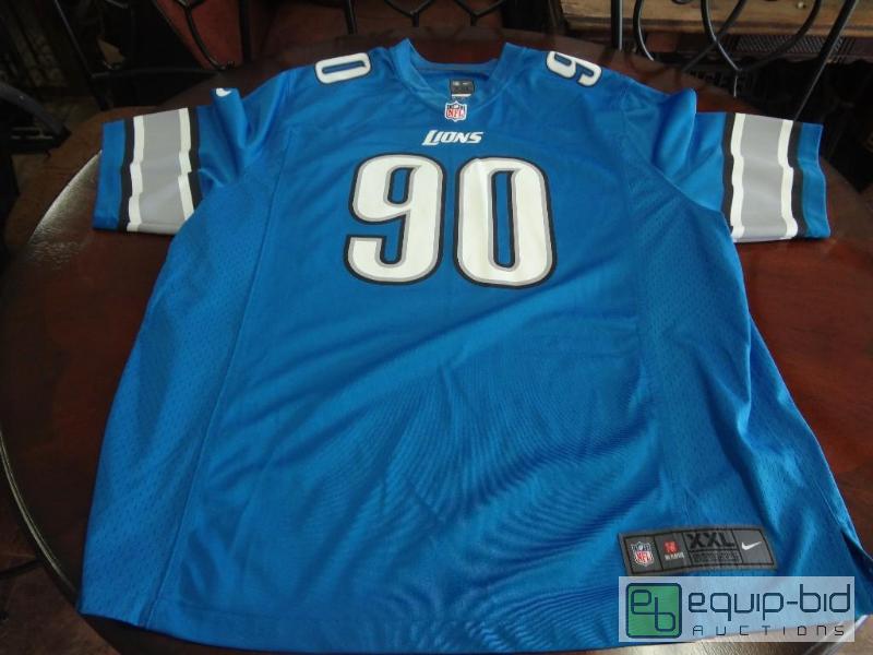lot 323 image: XXL Suh Jersey...