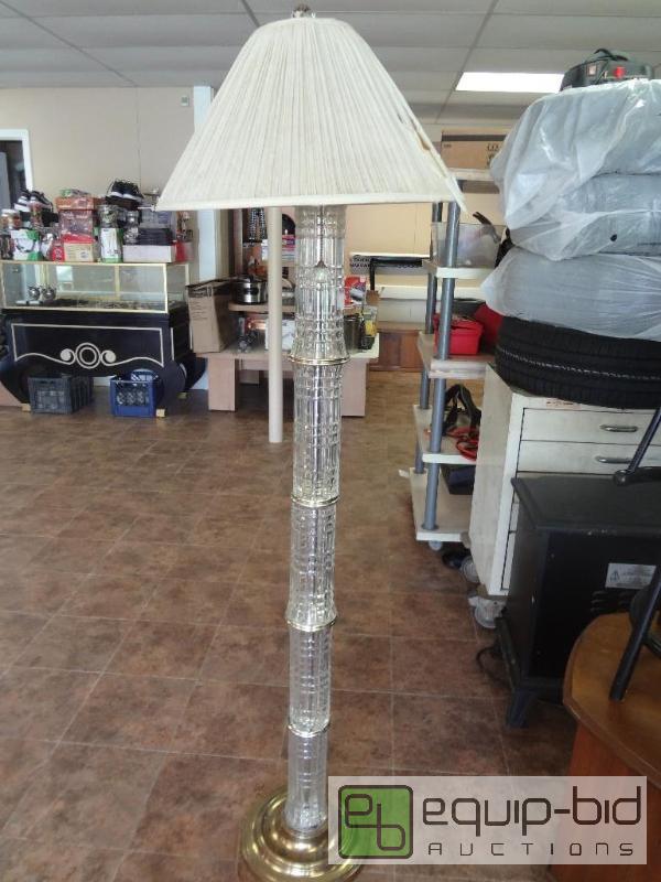 lot 62 image: Beautiful Crystal Glass Floor Lamp Shade is d...