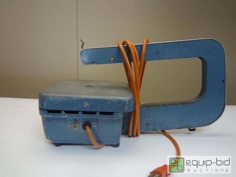 lot 74 image: Saw Unknown Working Condition...