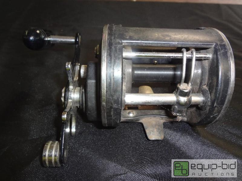 lot 80 image: Penn Reel...