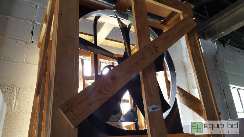 lot 1017 image: New in crate exhaust fan  Great for ventilati...