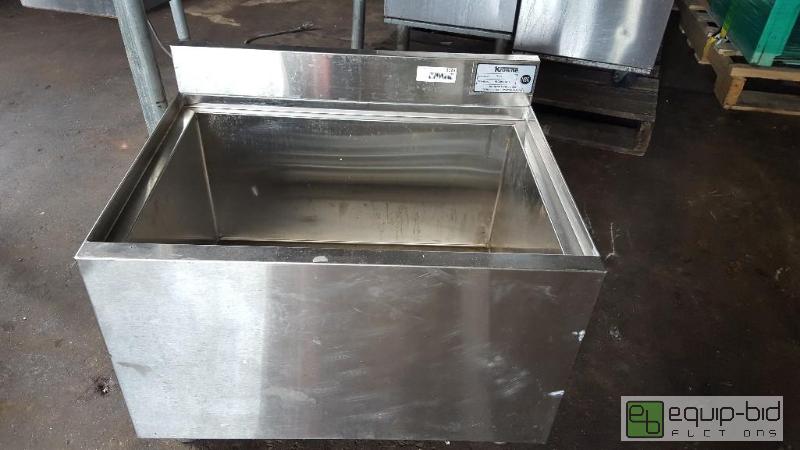 lot 1026 image: Krowne ice well  model 18-24 24x18 includes 4...