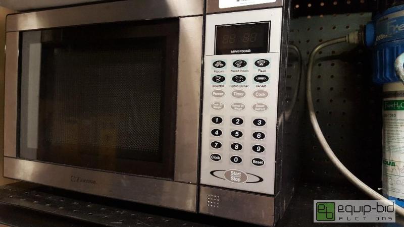 lot 1059 image: Emerson microwave...