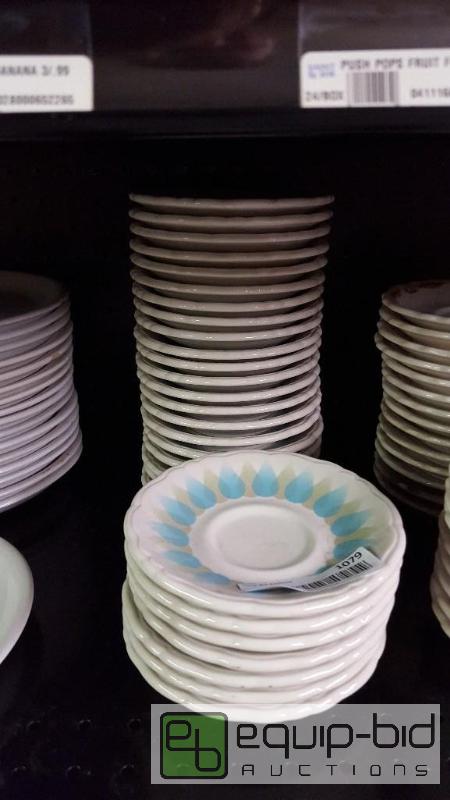 lot 1079 image: Lot approx (30) saucer plates...
