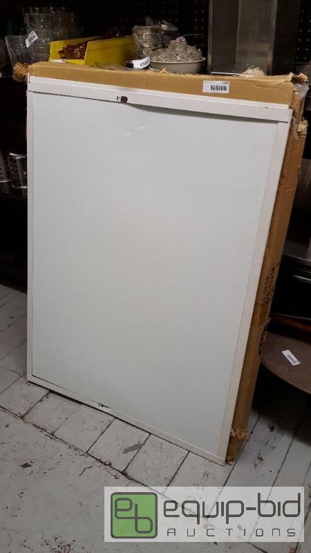 lot 1107 image: Box of metal advertising display  add your ow...