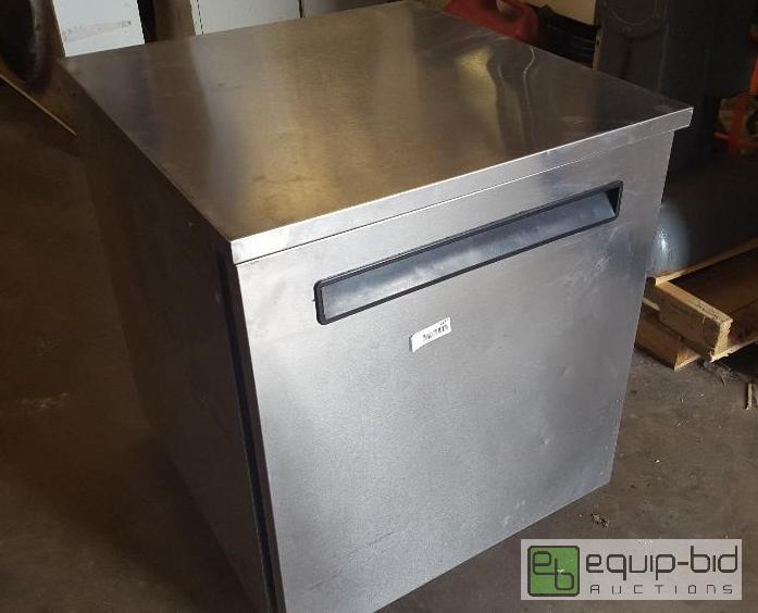 lot 1135 image: Delfield 1 door undercounter cooler  115 volt...