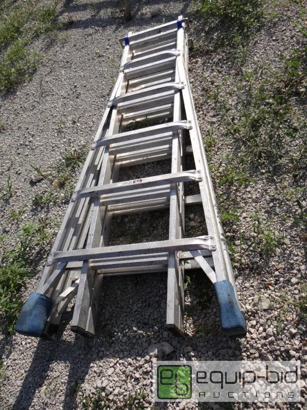 lot 37 image: Werner 25 Multi-Position Ladder