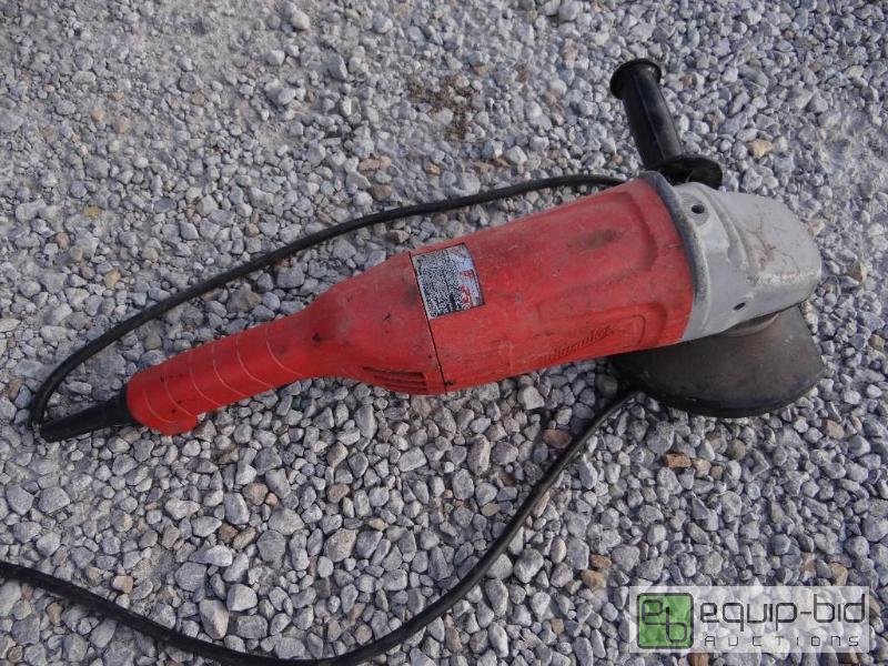 lot 54 image: Heavy Duty Milwaukee 7 Grinder