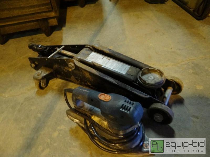 lot 27 image: Hydraulic Floor Jack w Sand Storm Palm Sander