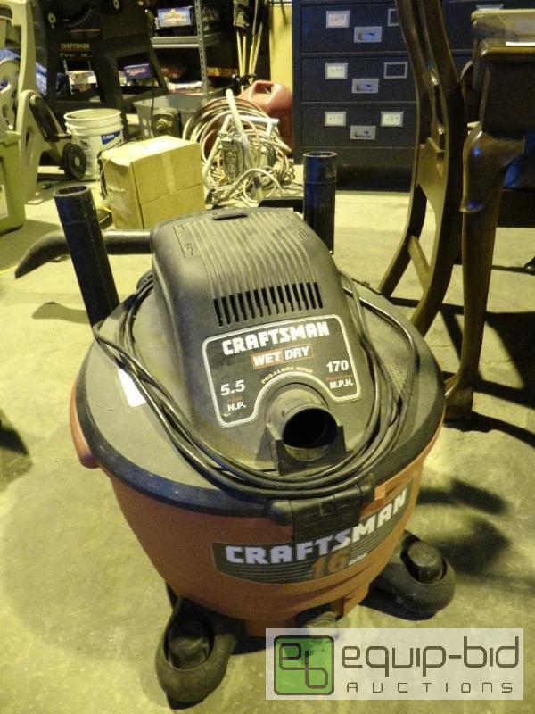 lot 4 image: Craftsman wetDry Vac