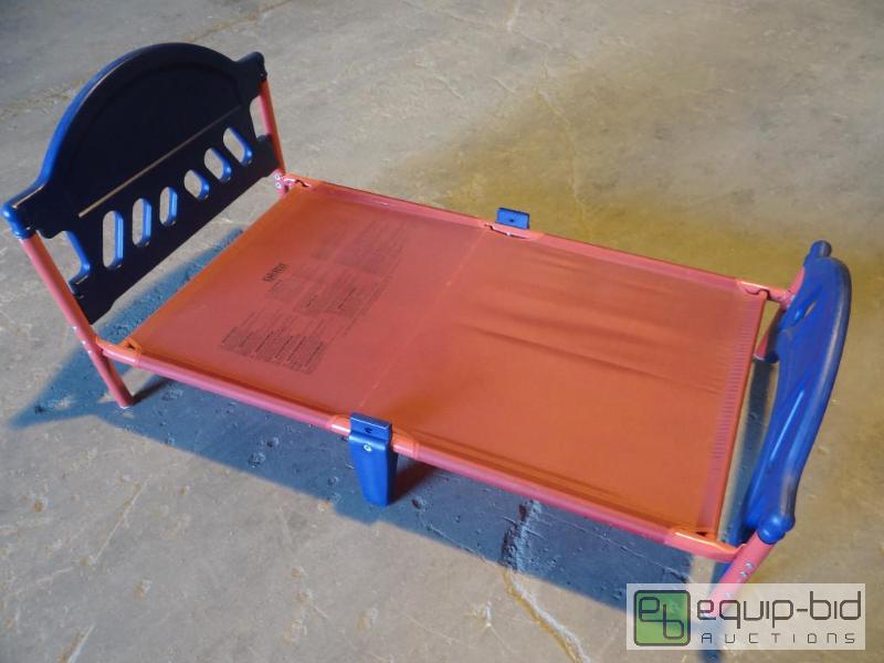lot 501 image: Small Toddler Kids Bed Frame