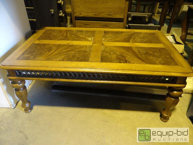 lot 533 image: Low Profile Central Table