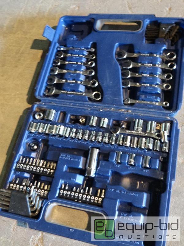 lot 570 image: Socket Wrench Set