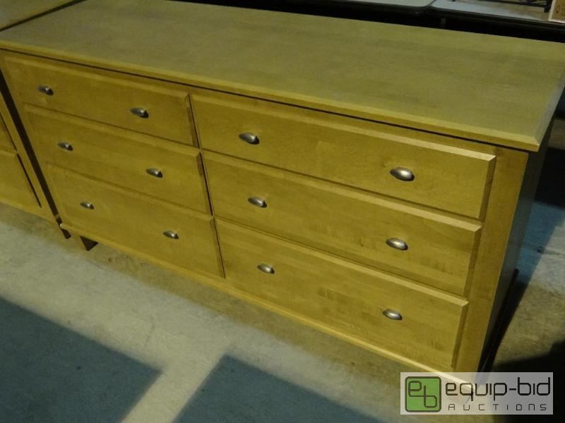 lot 591 image: Lane Light Wood 6 Drawer Cloths Dresser