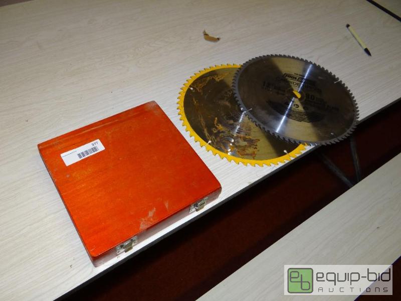 lot 377 image: Dado saw blade set in wood case and 2 other s...