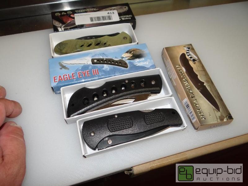 lot 413 image: Lot of 3 new pocket knives....