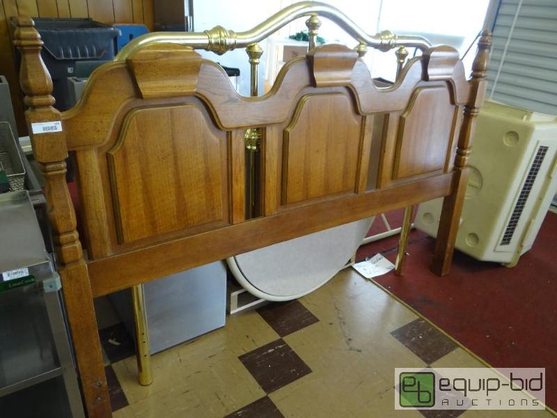 lot 418 image: King size wood headboard....