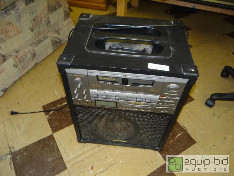 lot 442 image: Radio shack karaoke machine....