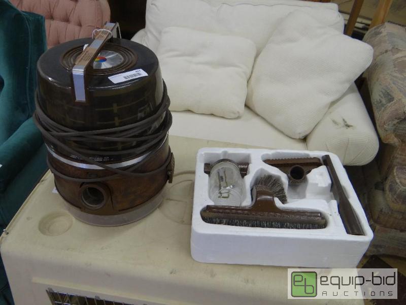 lot 451 image: Very expensive rainbow vacuum sweeper with at...