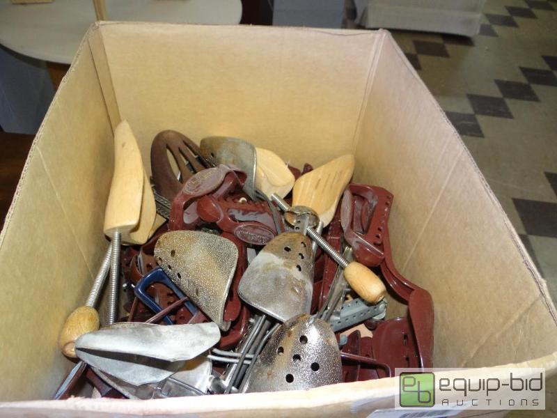 lot 475 image: Box full of shoe stretchers....