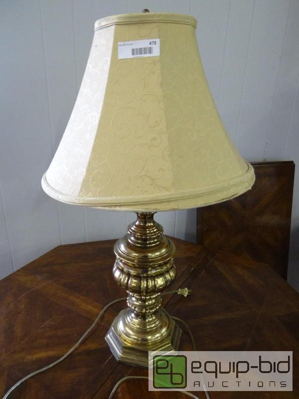 lot 479 image: Brass table lamp with shade....