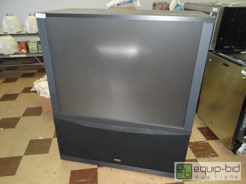 lot 488 image: RCA big screen tv. Works....
