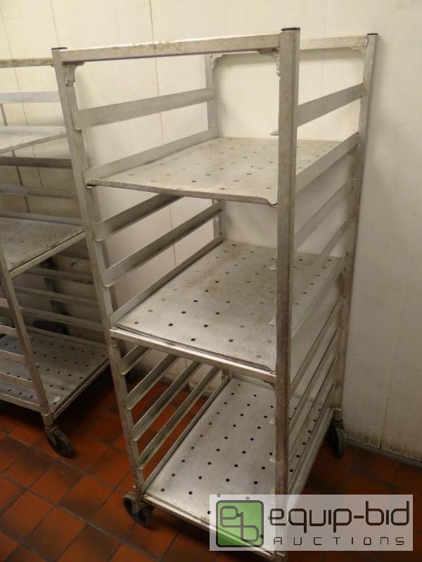 lot 1035 image: Aluminum Sheet Pan Proofer Rack on Casters