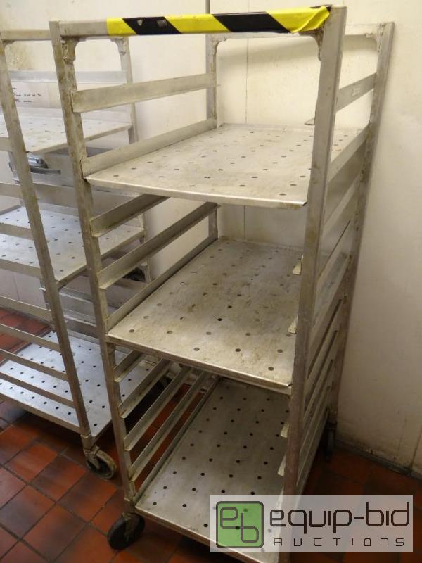 lot 1036 image: Aluminum Sheet Pan Proofer Rack on Casters