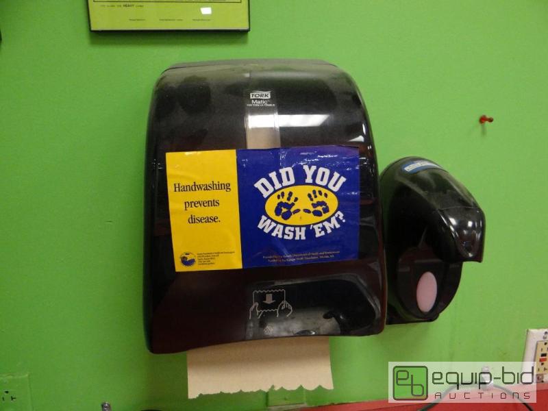 lot 1041 image: Soap And Paper Towel Dispenser