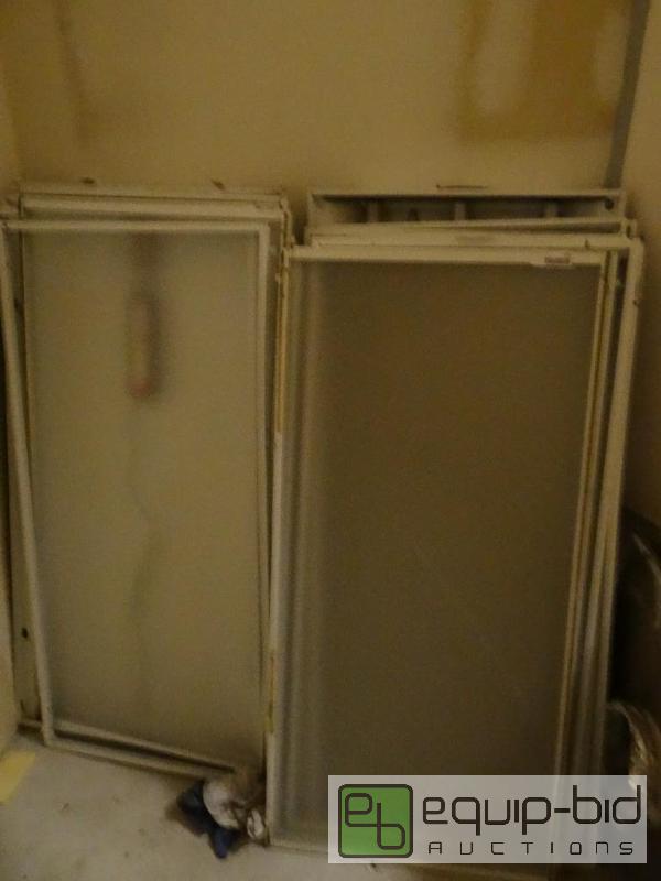 lot 1097 image: Large Lot of Drop Down Ceiling Lighting Fixtures